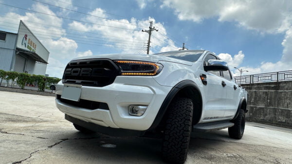 FORD RANGER 三魚眼 序列式方向燈 全LED大燈：圖片 6