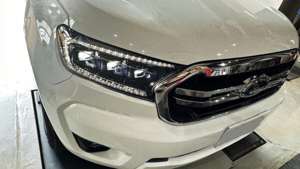 FORD RANGER 三魚眼 序列式方向燈 全LED大燈：圖片 4