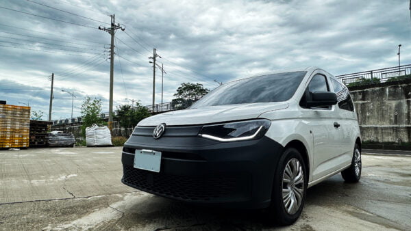 VOLKSWAGEN CADDY 鹵素版直上雙魚眼大燈：圖片 7