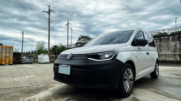 VOLKSWAGEN CADDY 鹵素版直上雙魚眼大燈：圖片 6