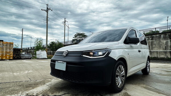 VOLKSWAGEN CADDY 鹵素版直上雙魚眼大燈：圖片 4